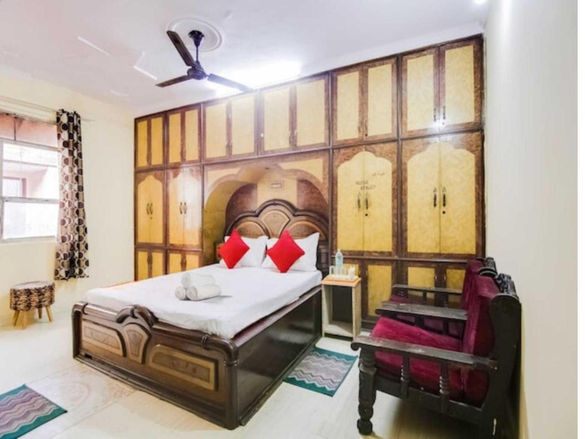 Hotel O Smart View New Delhi Exterior photo
